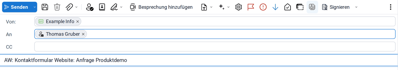 Eine neue E-Mail mit Example Info im Feld Von