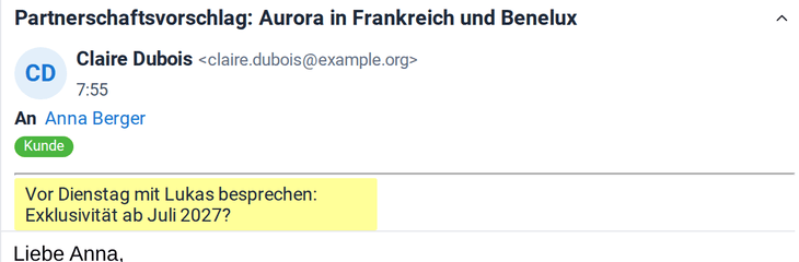 Der Kopf des Partnerschaftsvorschlags mit der angehefteten gelben Notizkarte