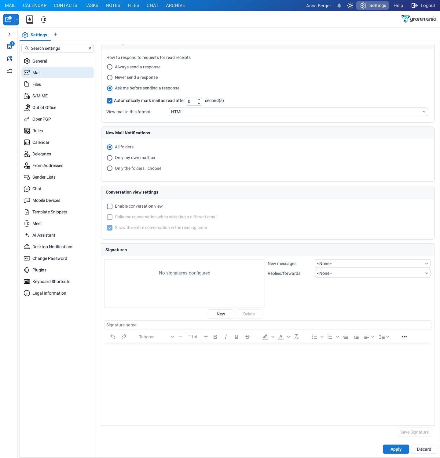 The rest of the Mail page with conversation view settings and signatures